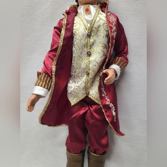 Barbie Ken As "Princess and the Pauper King Dominic Plus Extra Outfit - Picture 6 of 12